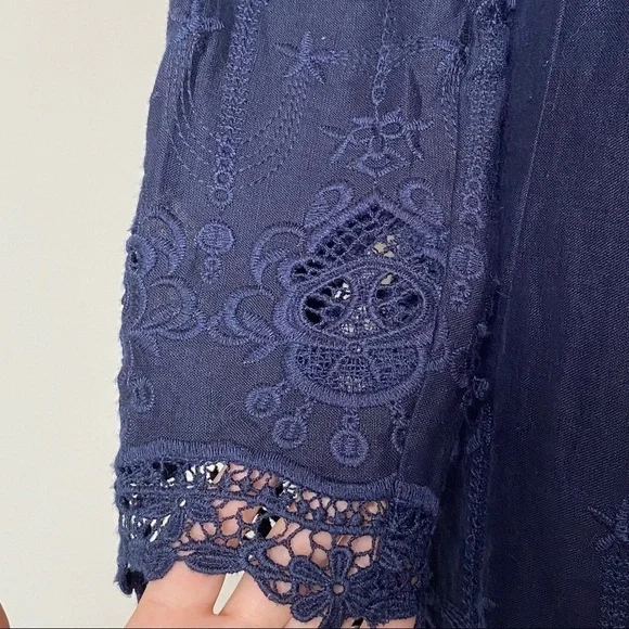 Malvin 100% Linen and Lace Trim Navy Embroidered Dress, Size Small 6 - Picture 4 of 11